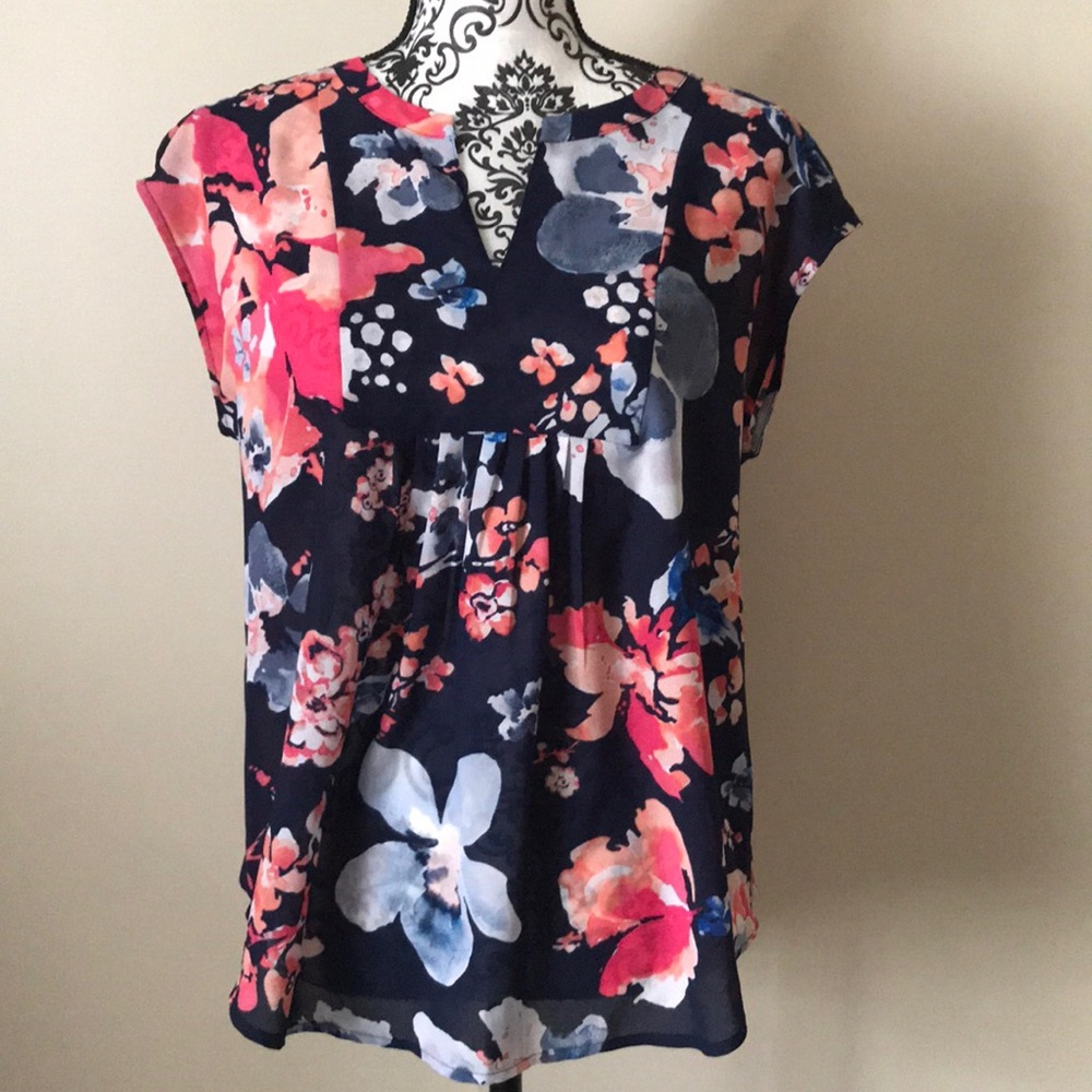 Liz Claiborne Short Sleeve Shirt